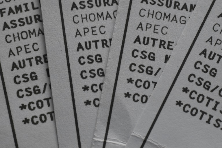 Bulletin de paie simplifié, Cerfa supprimés... Le gouvernement essuie plusieurs revers au Sénat