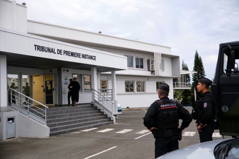 Nouvelle-Calédonie: les indépendantistes sous le choc après le transfert de militants en métropole