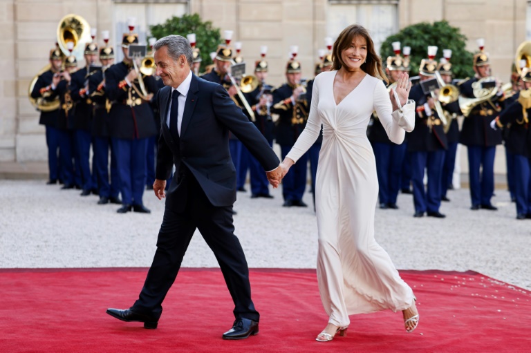 Rétractation de Takieddine: Carla Bruni-Sarkozy convoquée pour une mise en examen