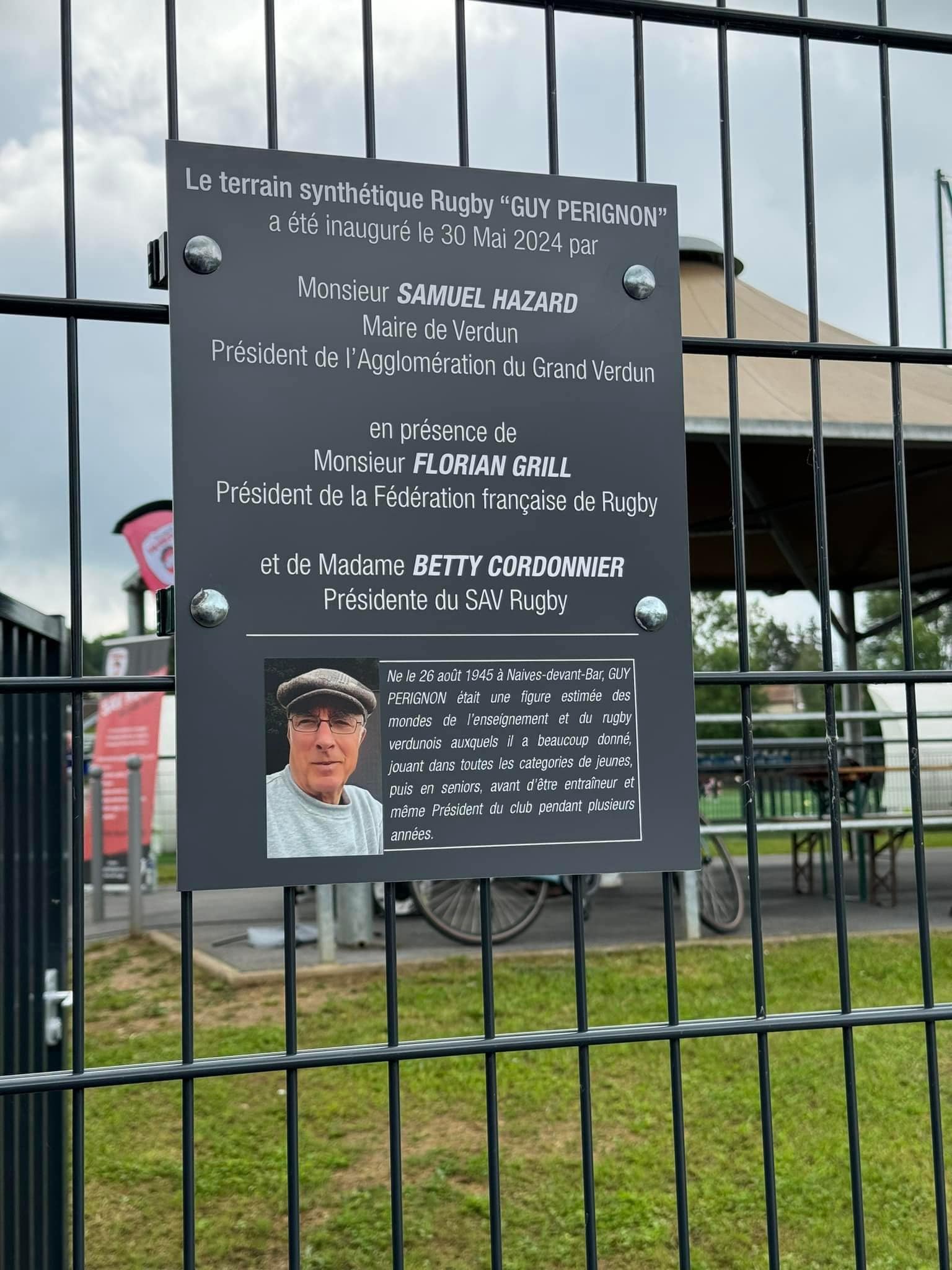 Ozomont : inauguration du terrain de rugby synthétique Guy Pérignon