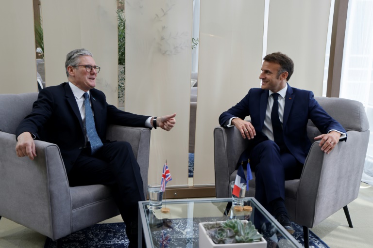 Macron fait une entrée discrète au sommet de l'Otan