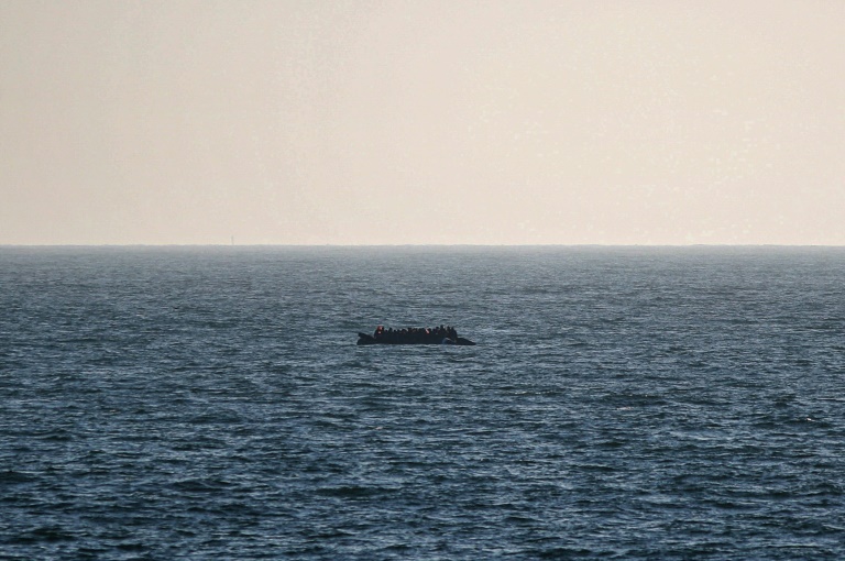 Quatre migrants meurent dans la Manche, des dizaines secourus de justesse