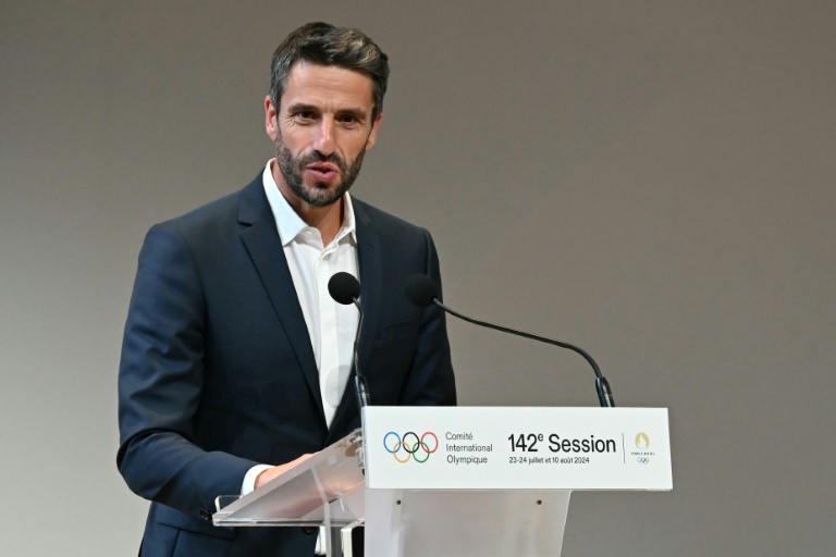 Tony Estanguet, le patron des JO de Paris qui slalome entre sport et politique