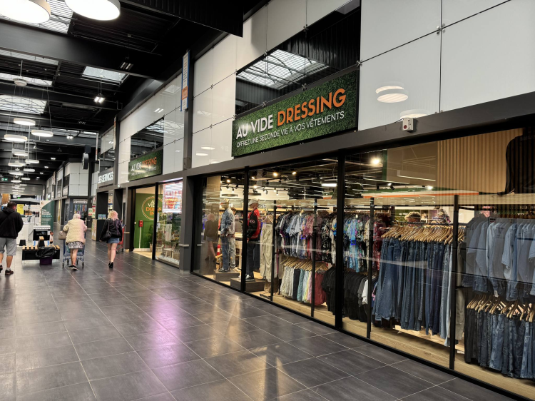 Une nouvelle boutique vide dressing s'installe à Saint-Just-en-Chaussée