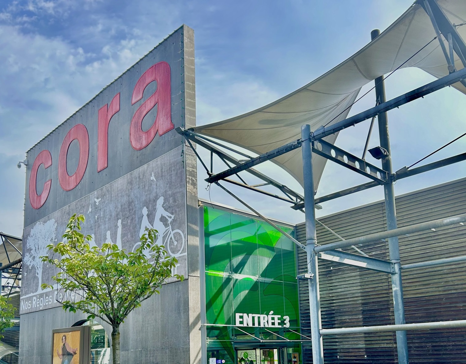 Le groupe Carrefour scelle l’achat de Cora
