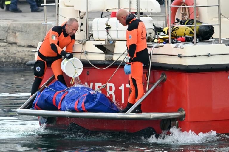 Sicile: le corps de Mike Lynch récupéré dans l'épave du super-yacht