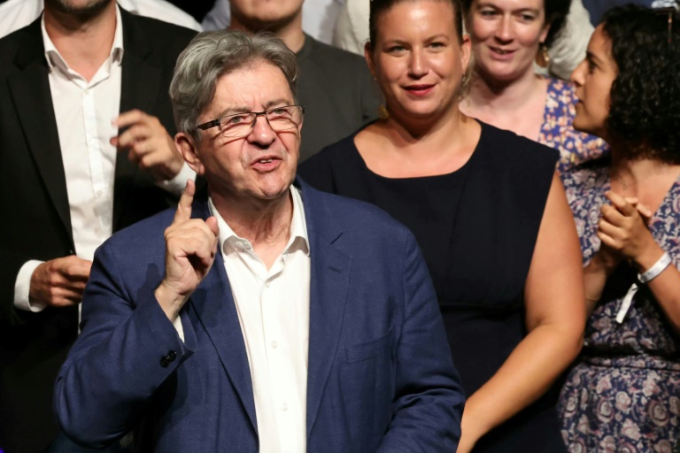 Pour sa rentrée politique, Mélenchon charge 
