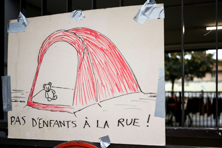 Plus de 2.000 enfants à la rue en France, une situation 