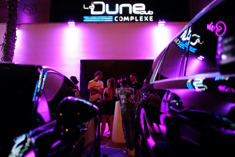 Un mort dans une fusillade près d'une discothèque de la Grande-Motte où s'était produit SCH