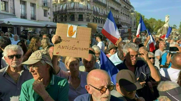 Synagogue de la Grande-Motte: un millier de personnes contre l'antisémitisme à Montpellier