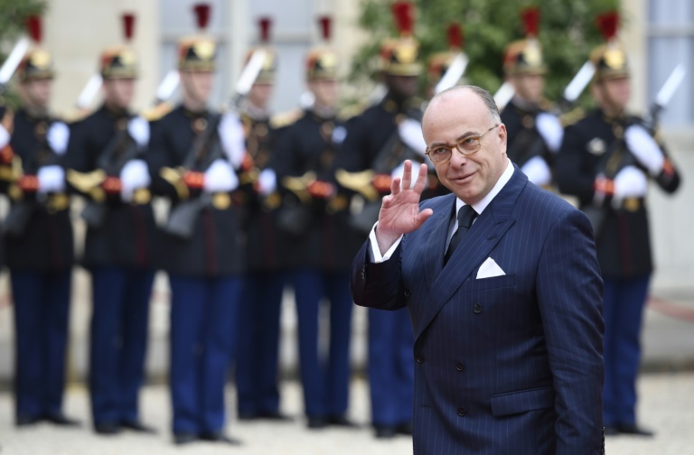 Au PS, la séquence Cazeneuve met Olivier Faure sur la corde raide avant le congrès