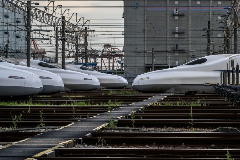 Japon: le train à grande vitesse Shinkansen fête ses 60 ans