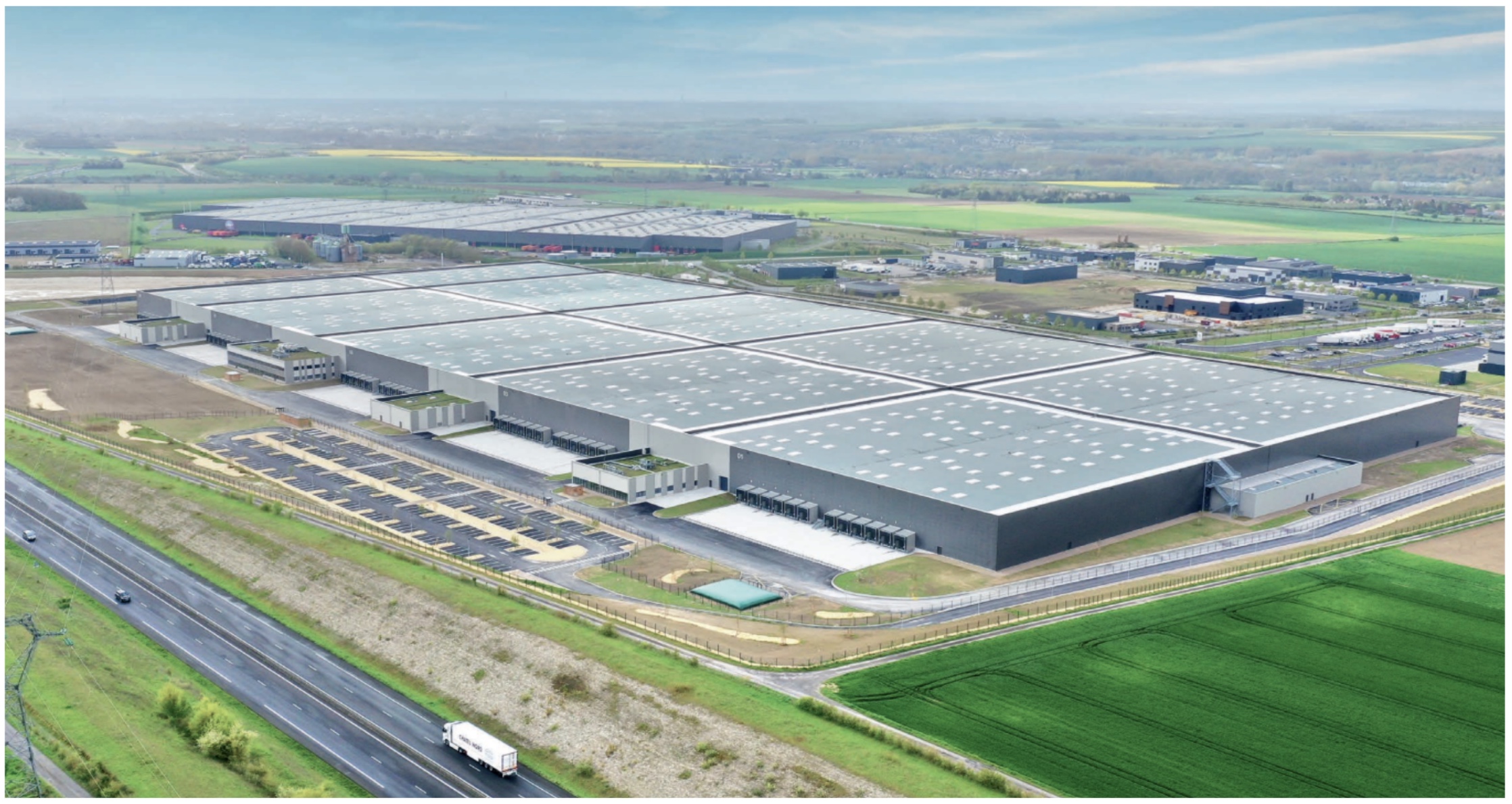 La plus grande toiture solaire de l'année à Amiens Saint-Sauveur