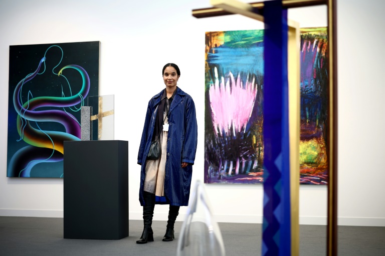 À la foire d'art contemporain Frieze London, l'argile connecte passé et présent