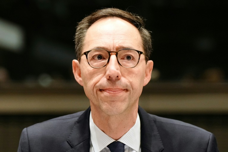 Hachette Livre: Bolloré place un proche comme bras droit d'Arnaud Lagardère