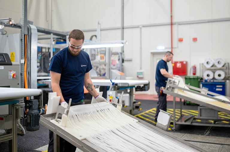 Dans une usine hongroise de Veolia, la chasse aux 