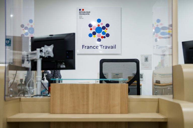 Assurance chômage: l'Unédic abaisse ses prévisions, la négociation commence