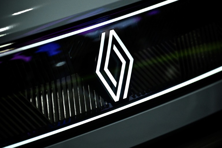 Renault résiste dans un marché déprimé et compte sur la R5 pour accélérer