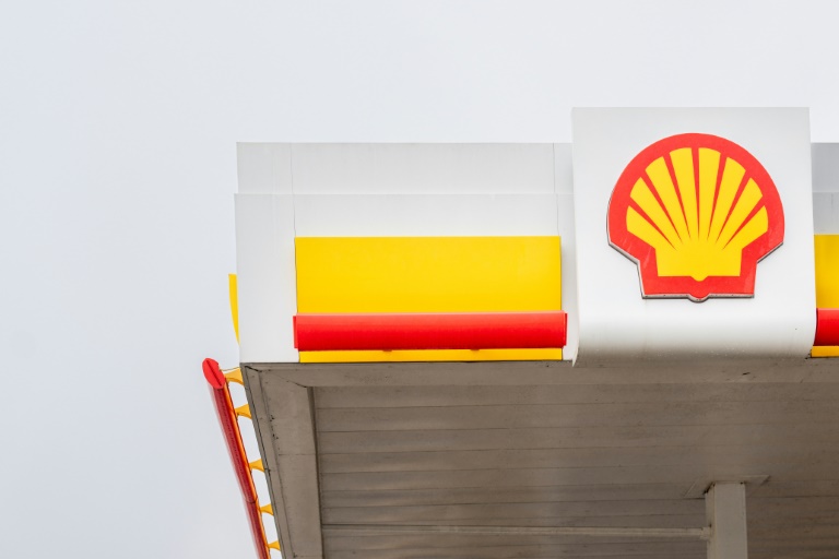 Shell: repli du bénéfice net, plombé par les marges de raffinage et le prix du pétrole