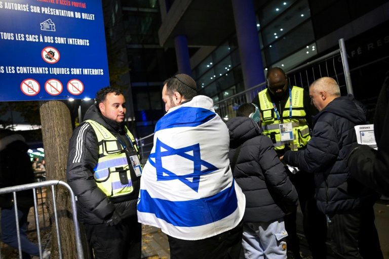 France-Israël: dans la communauté juive, aller au stade contre 