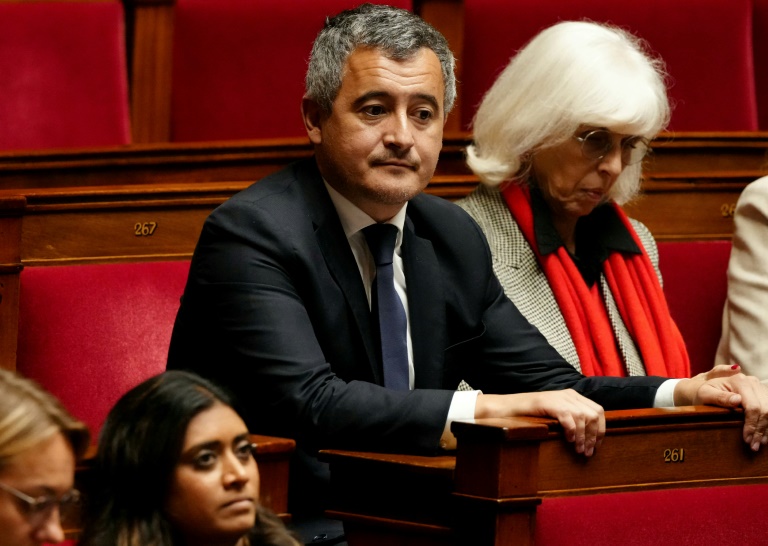 Darmanin presse Barnier d'inscrire le projet d'autonomie de la Corse au Parlement