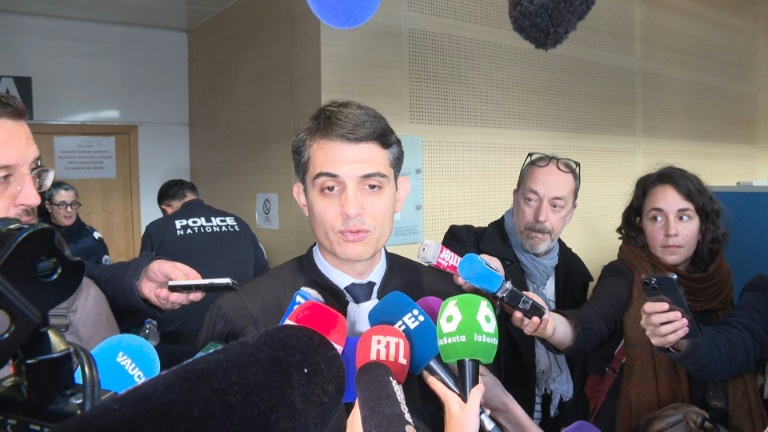 Procès des viols de Mazan: un réquisitoire pour 