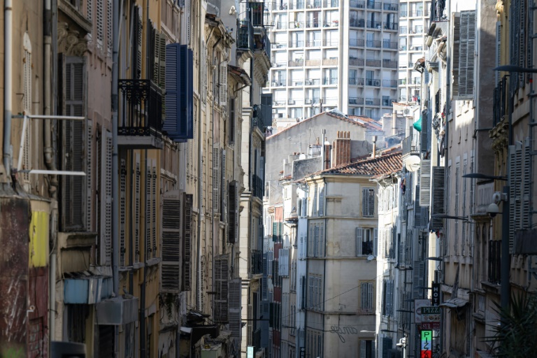 #BalanceTonTaudis: ces Marseillais qui traquent le logement indigne