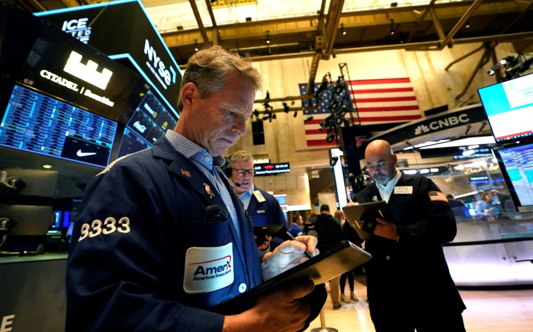 Records pour Nasdaq et S&P 500 à Wall Street, le Dow Jones se replie