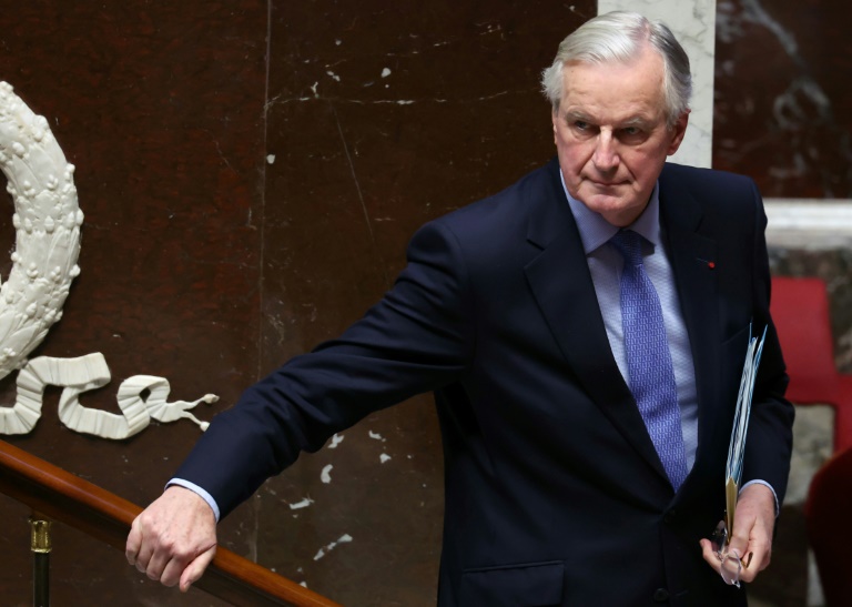 L'Assemblée renverse le gouvernement Barnier qui présentera jeudi sa démission