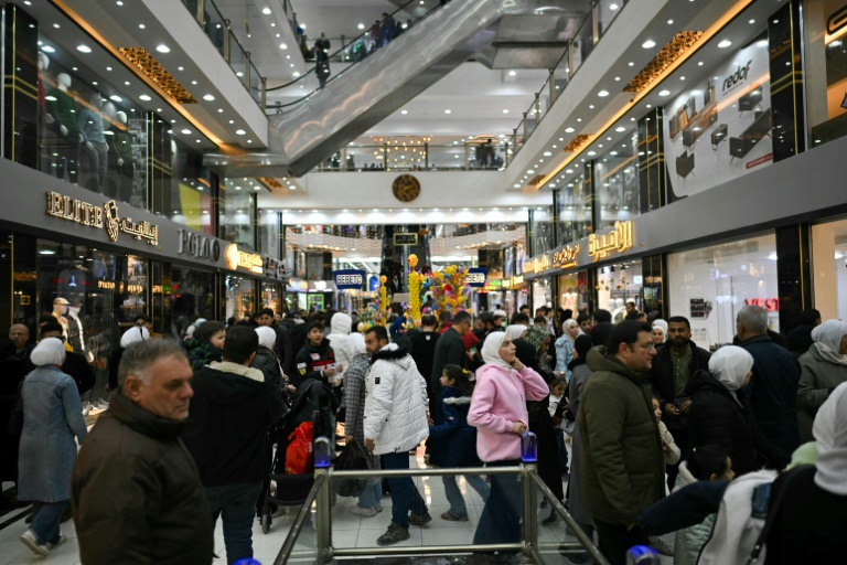 Ruée sur le shopping dans l'ancien fief rebelle de Syrie