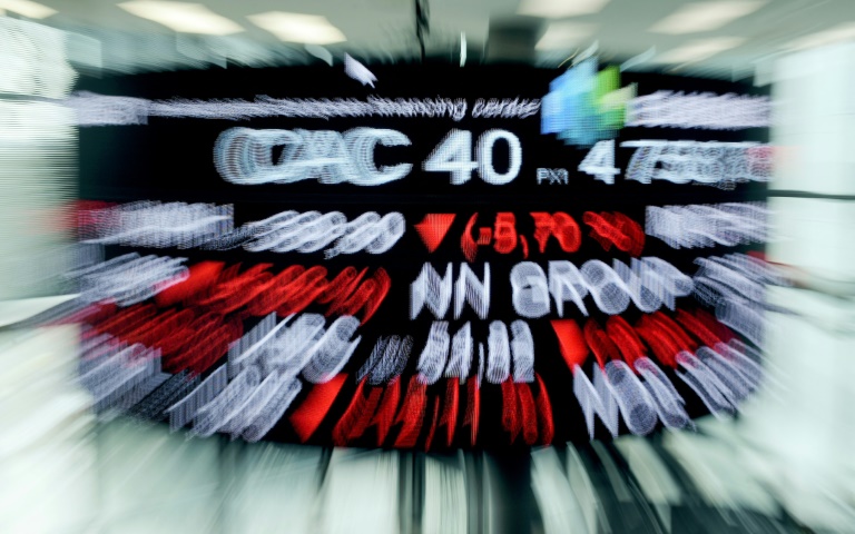 Les Bourses mondiales, prudentes, regardent vers la Fed