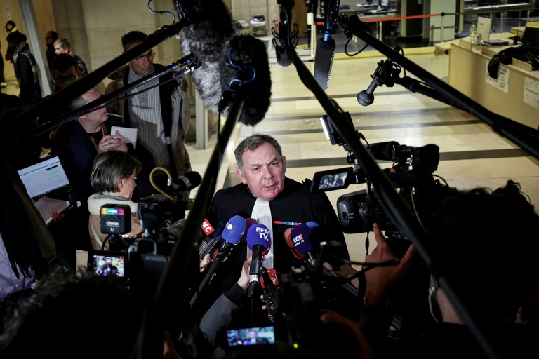 Procès de l'assassinat de Samuel Paty: tous les accusés reconnus coupables