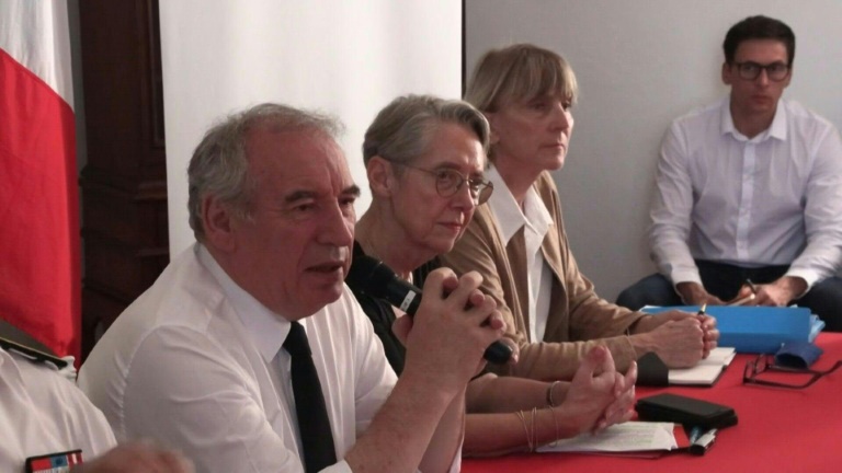 Chido: après Mayotte, Bayrou achève son déplacement à La Réunion