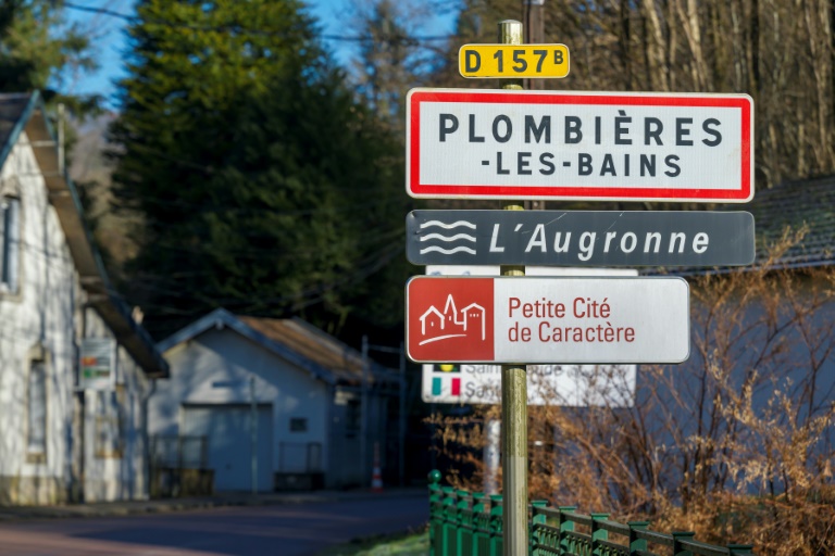 A Plombières-les-Bains, une économie suspendue à l'avenir des thermes