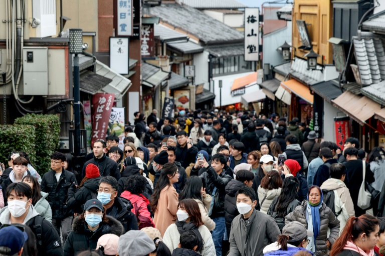 Japon: la ville de Kyoto, touchée par le surtourisme, relève fortement ses taxes de séjour