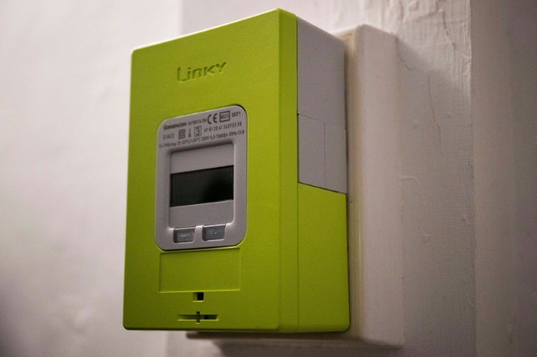 La baisse des prix de l'électricité au 1er février relance la bataille entre fournisseurs