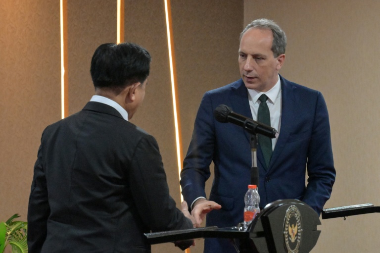 Condamné à mort en Indonésie, Serge Atlaoui s'est envolé pour la France