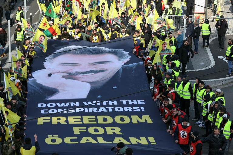 Des milliers de personnes à Strasbourg pour la libération d'Abdullah Öcalan