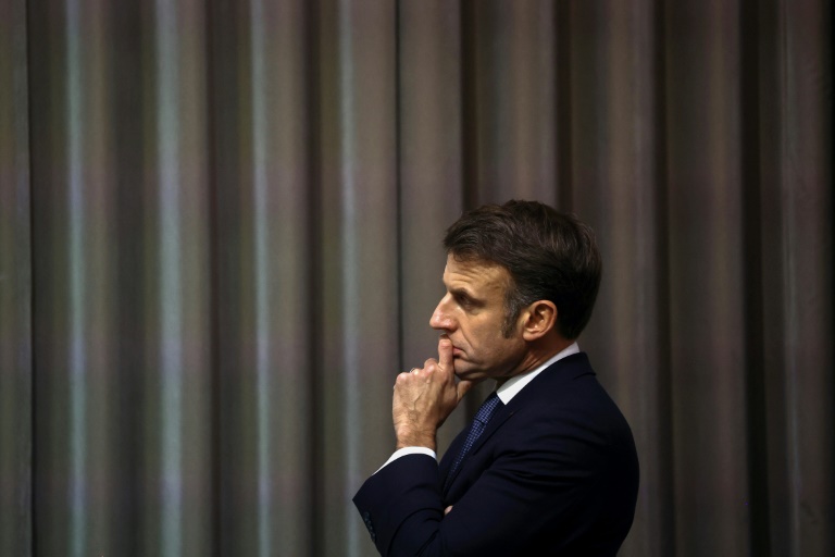 Immigration, fin de vie... Macron explore et étend 