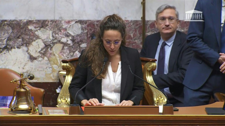 Bayrou surmonte une nouvelle motion de censure de la gauche et ulcère le PS