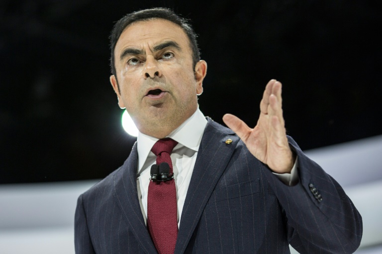 A Paris, la défense de Carlos Ghosn demande la nullité de son mandat d'arrêt
