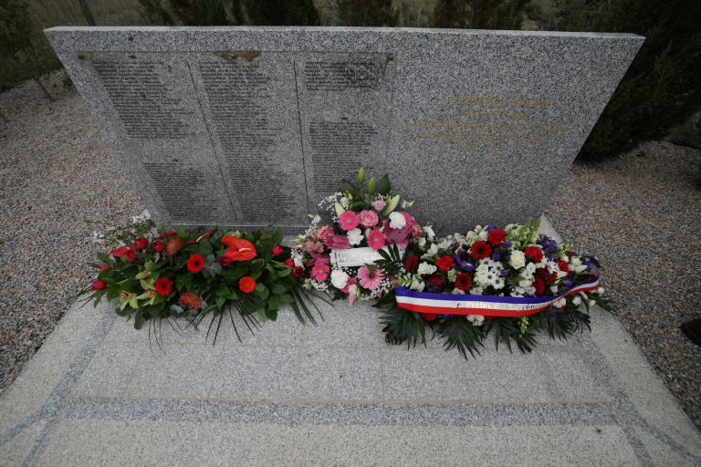 Rivesaltes: les corps de 60 harkis transférés en 1986 dans un cimetière, selon le maire