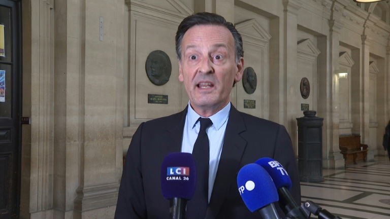 Otages de l'EI: Nemmouche parle mais nie en bloc