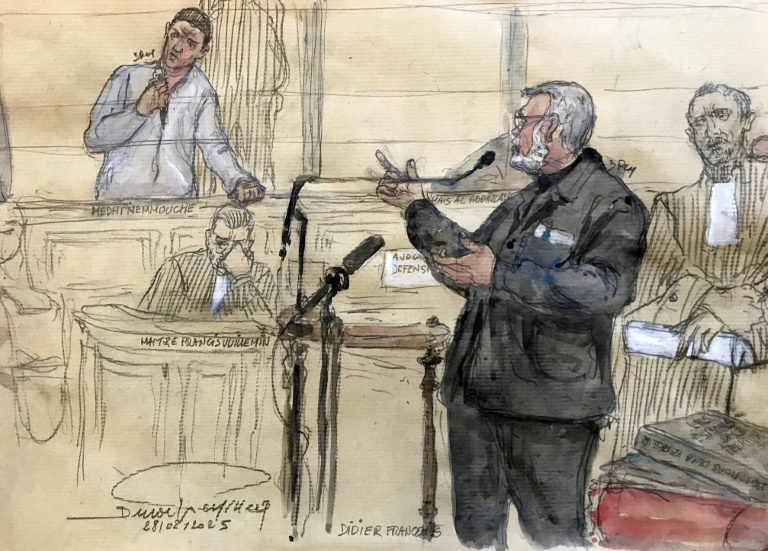 Procès Nemmouche: le geôlier bavard, les ex-otages formels
