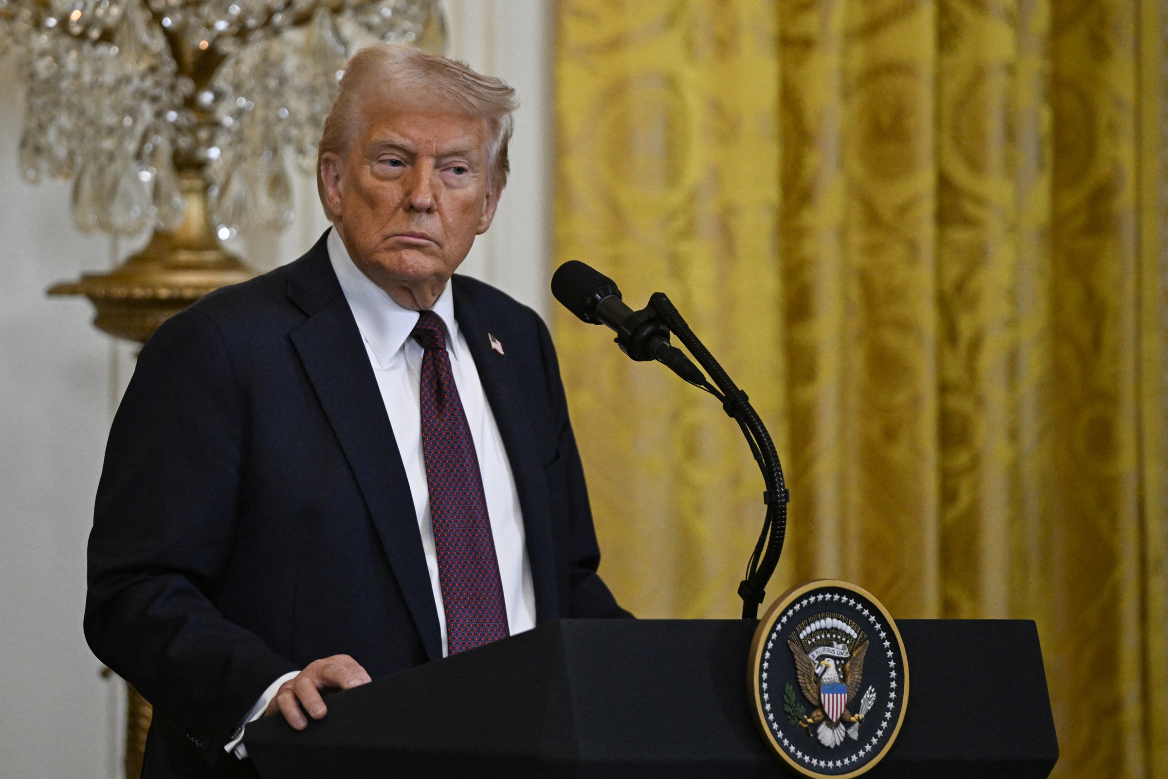 Trump déclenche sa guerre commerciale mondiale ! 