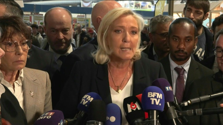 Face au revirement américain, Macron relance le débat sur une dissuasion européenne