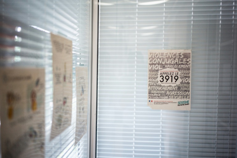 Violences faites aux femmes: le 3919 fait état d'une 