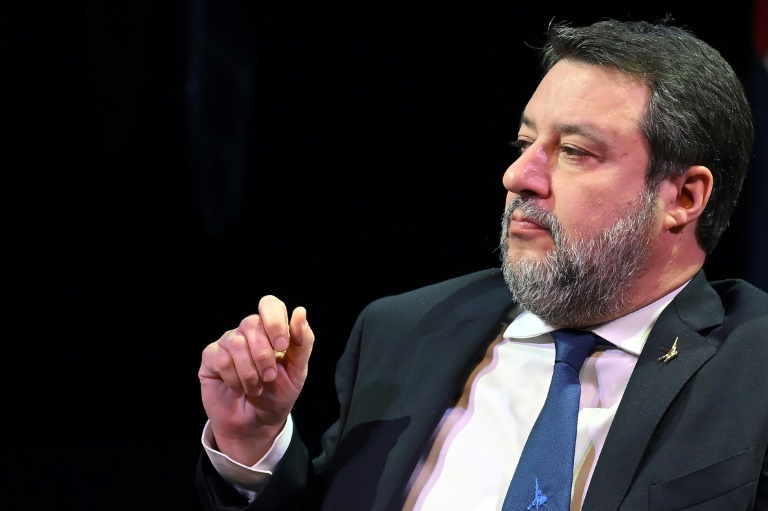 Salvini, numéro 2 du gouvernement italien, qualifie Macron de 