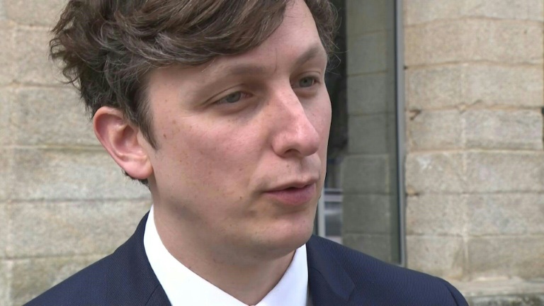 Enquête préliminaire pour identifier d'autres victimes du pédocriminel Le Scouarnec