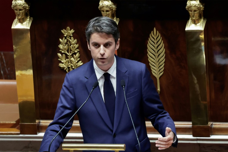 Justice des mineurs: au Sénat, l'alliance gouvernementale se fissure mais rétablit des propositions d'Attal